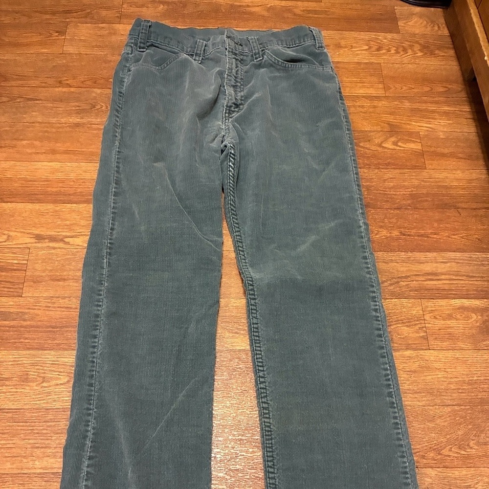 Levis Vintage Women’s Green Corduroy Pants Size 29x30